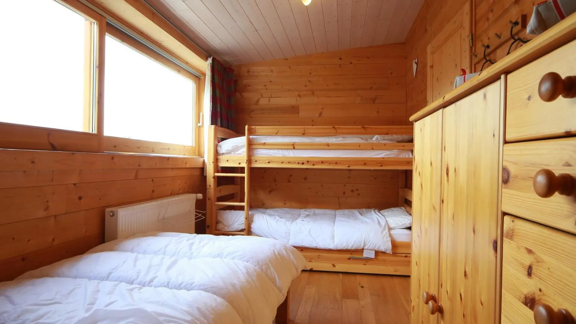 ArâchesFerme Renovee 12 Pers, 450M Des Pistes, Navette Gratuite, Balcon S-O, Parking, Wifi - Fr-1-572-23公寓